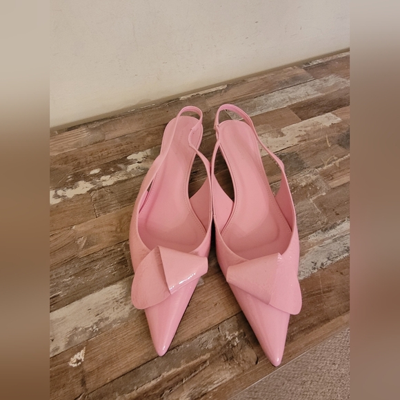 Sold - Picture 6 of 12